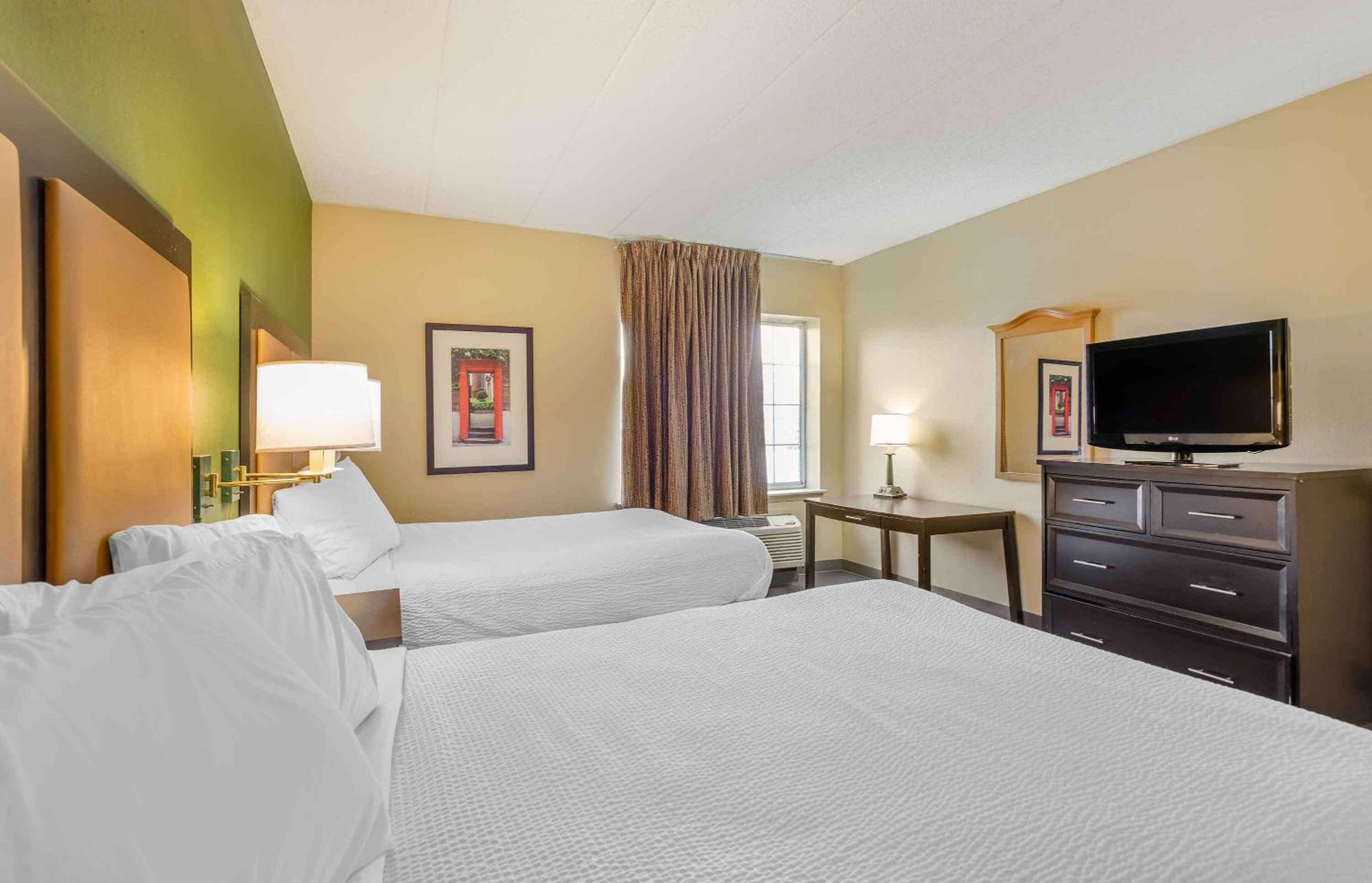 Extended Stay America Select Suites - Chicago - Lombard - Oakbrook Oakbrook Terrace Exterior photo