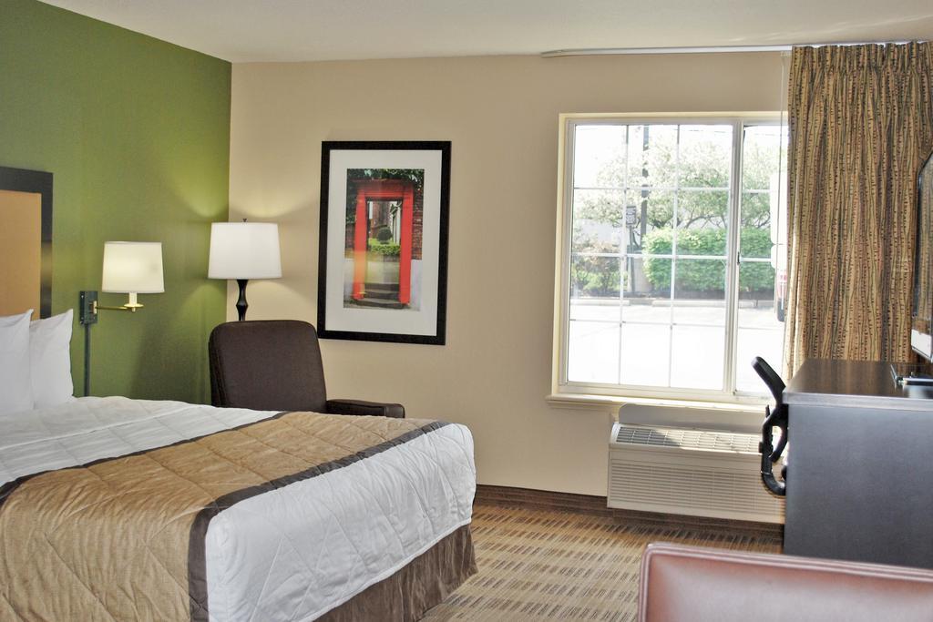 Extended Stay America Select Suites - Chicago - Lombard - Oakbrook Oakbrook Terrace Exterior photo